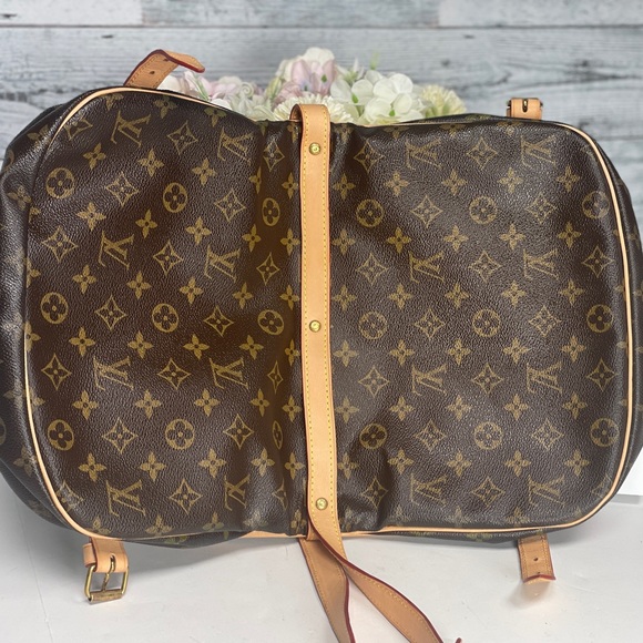 ❌❌SOLD❌❌LOUIS VUITTON Saumur 30 Should… - Picture 7 of 17